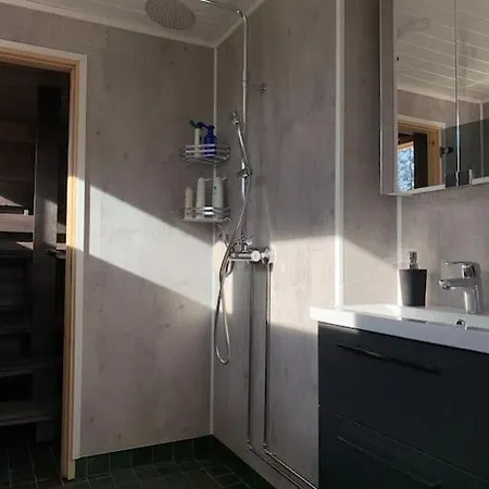 Talo Pyhae-haekin Kansallispuiston Kupeessa * Saarijarvi (Central Finland)